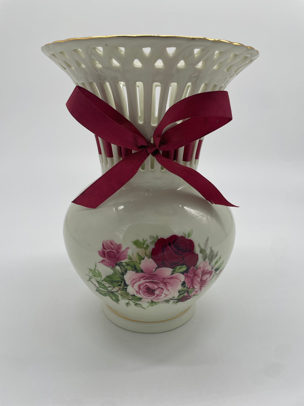 Vintage Formalities by Baum Bros. Rose Lattice Vase – Large