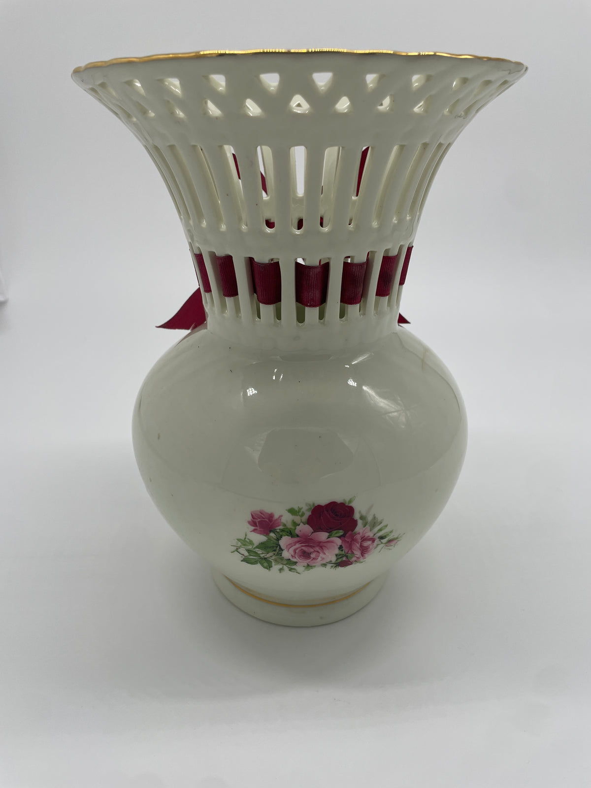 Vintage Formalities by Baum Bros. Rose Lattice Vase – Large