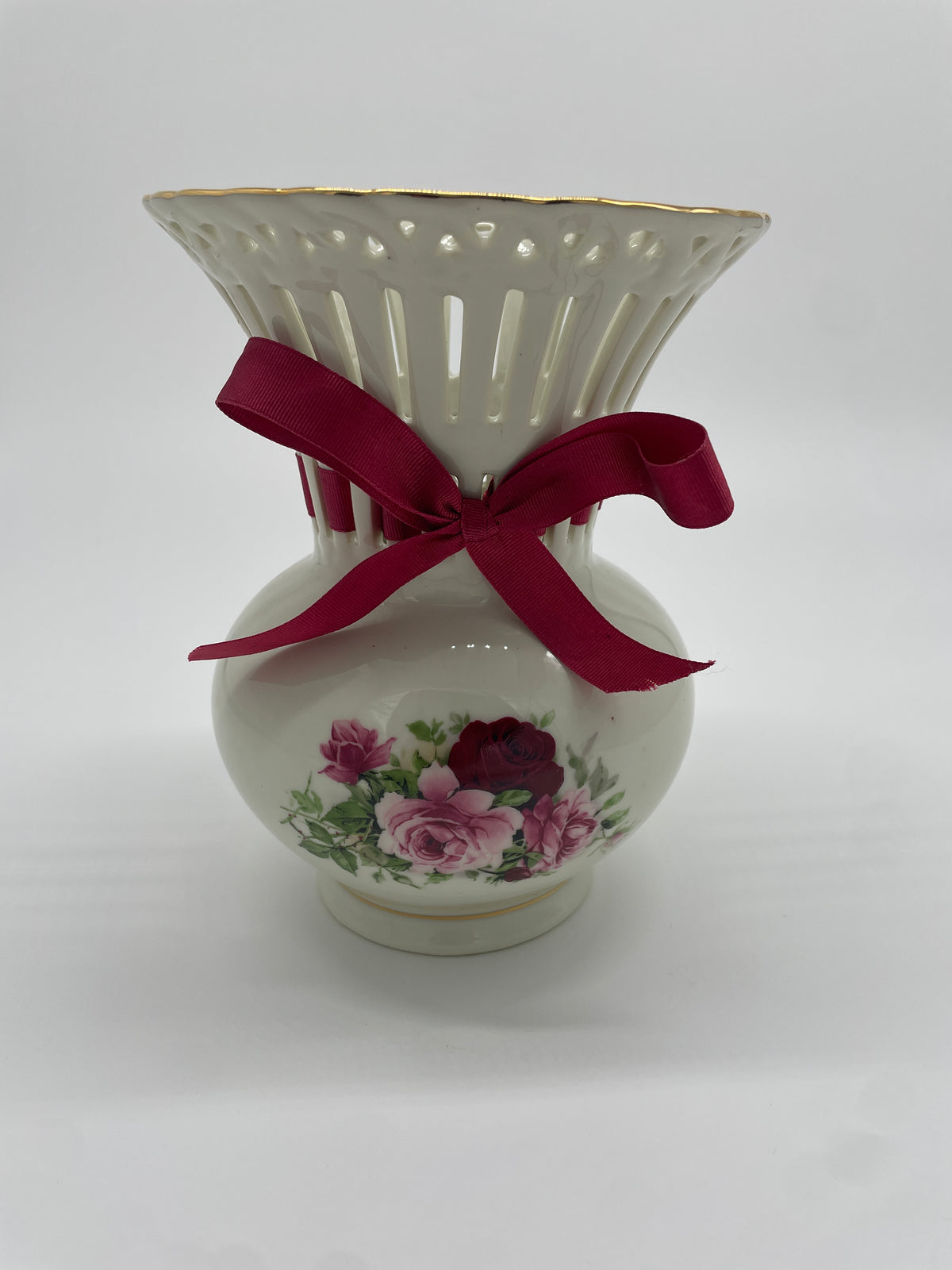 Vintage Formalities by Baum Bros. Rose Lattice Vase – Medium