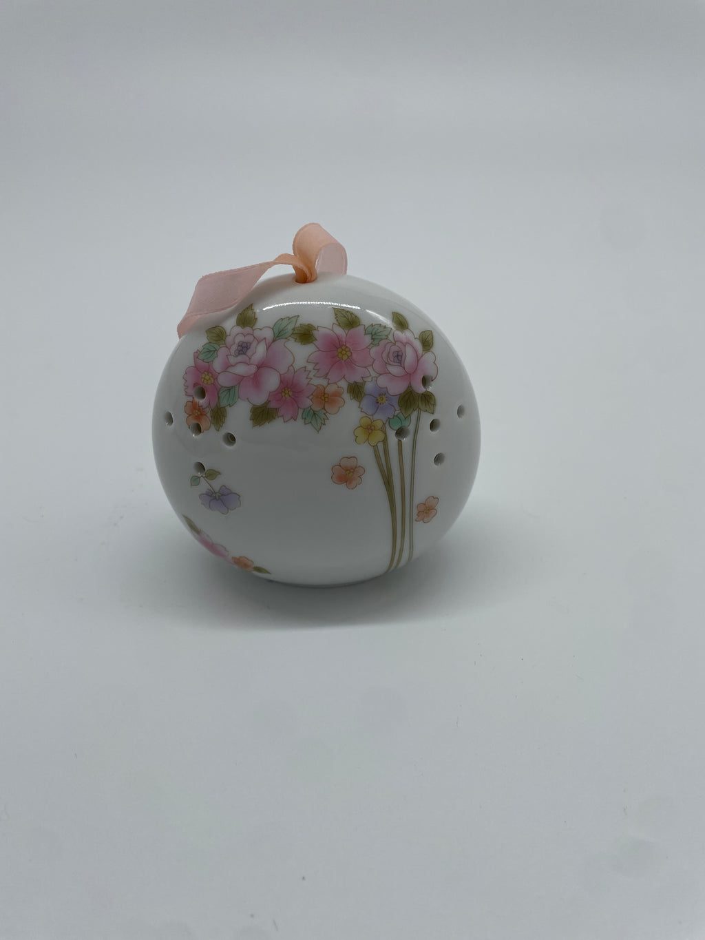 Vintage Takahashi San Francisco Floral Porcelain Pomander – Made in Japan