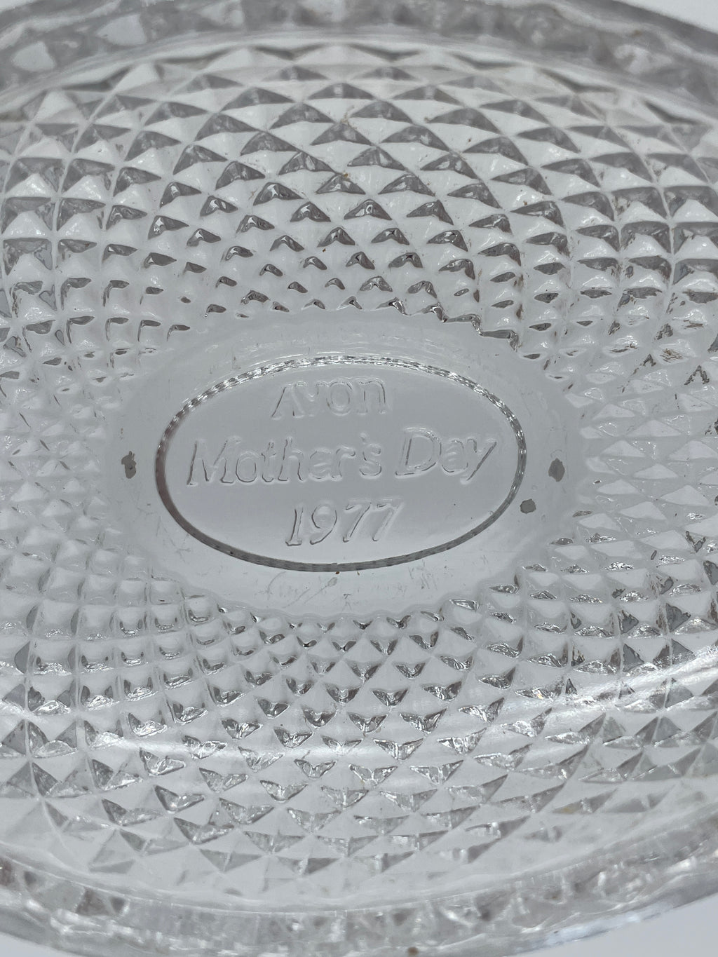Vintage Avon Mother’s Day 1977 Clear Glass Egg-Shaped Covered Dish with Lid