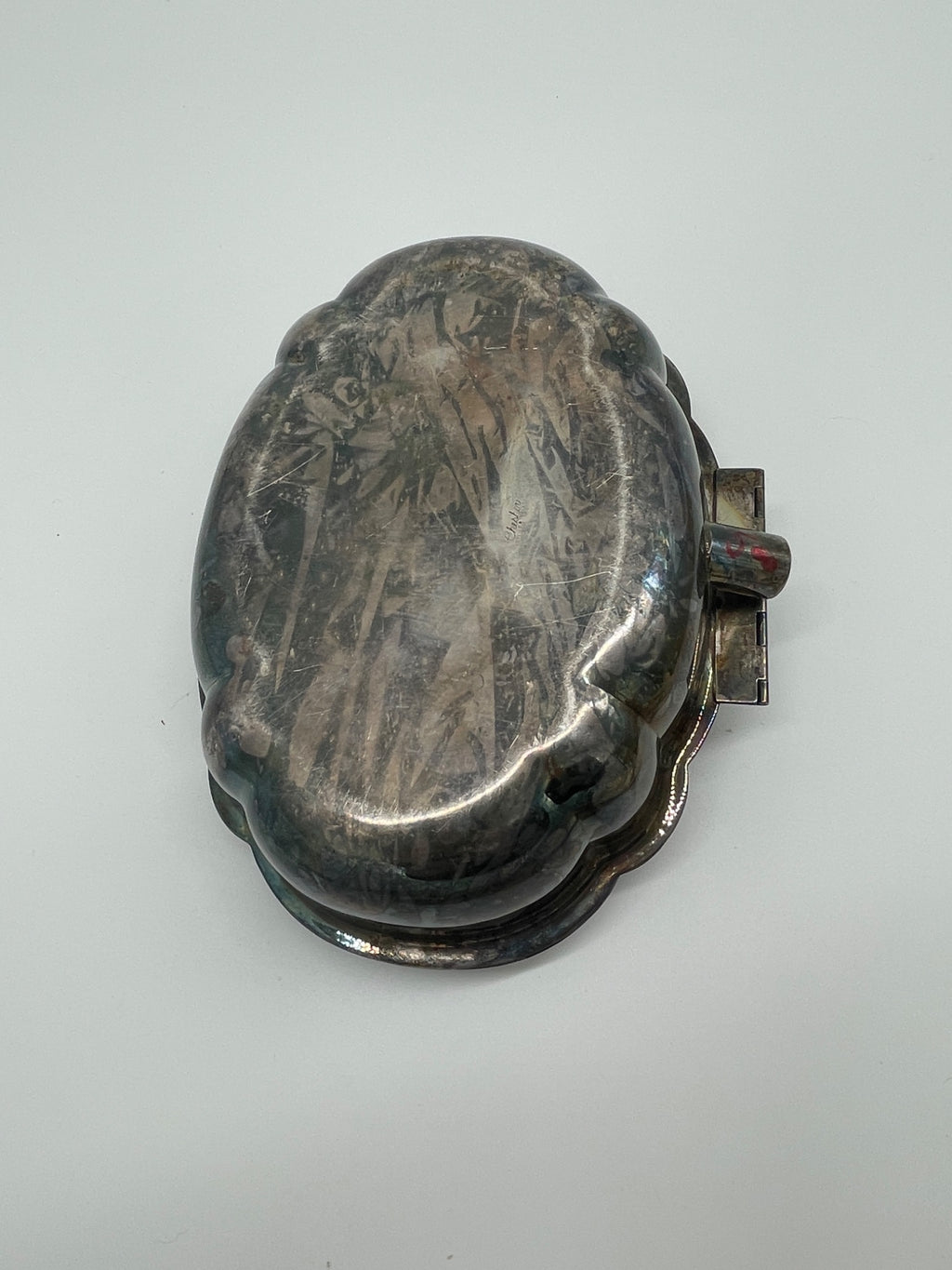 Vintage Silverplate Hinged Covered Serving Dish – Scalloped Oval