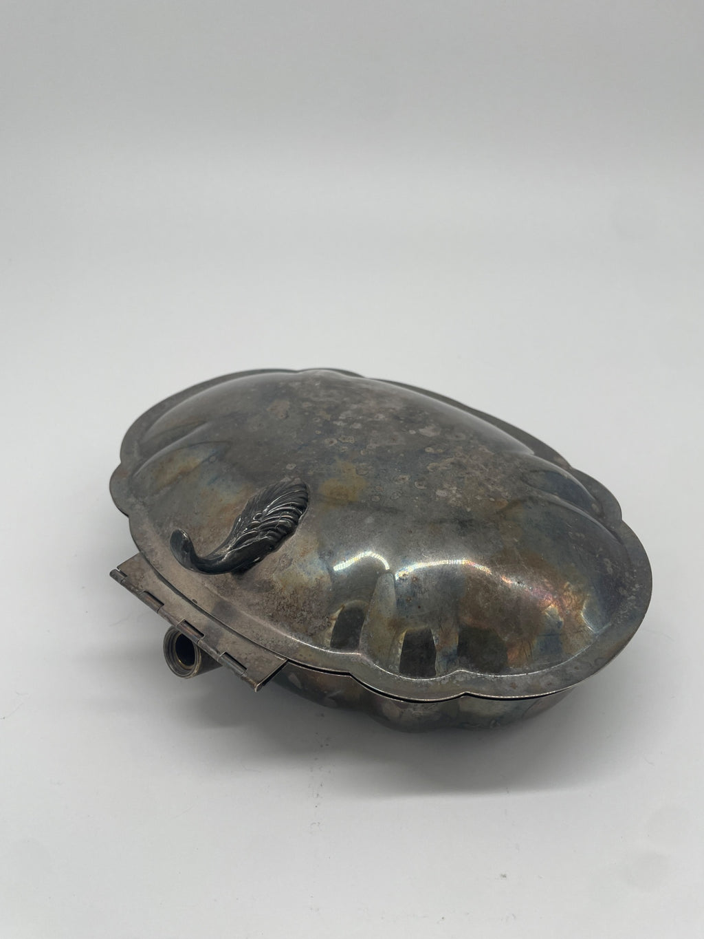 Vintage Silverplate Hinged Covered Serving Dish – Scalloped Oval