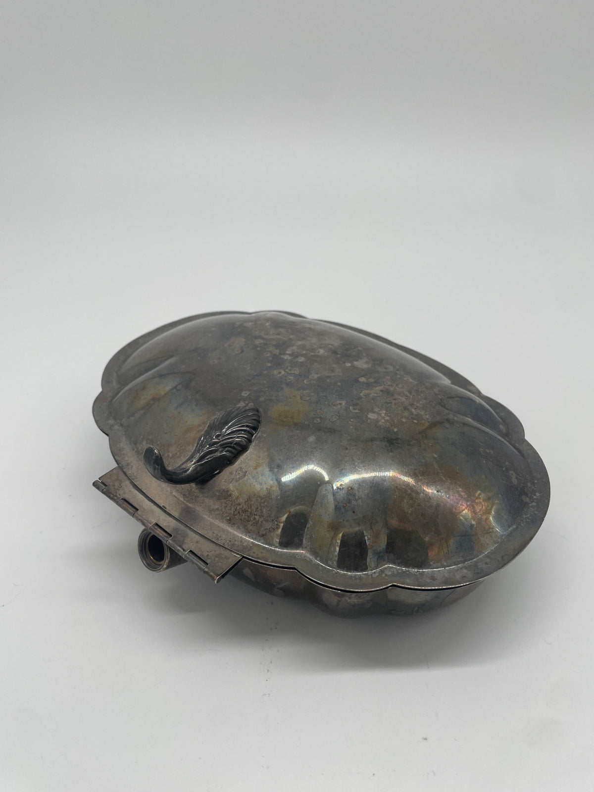 Vintage Silverplate Hinged Covered Serving Dish – Scalloped Oval